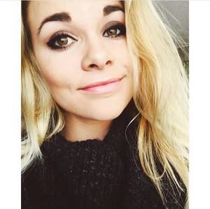 Meet your Posher, Abbie